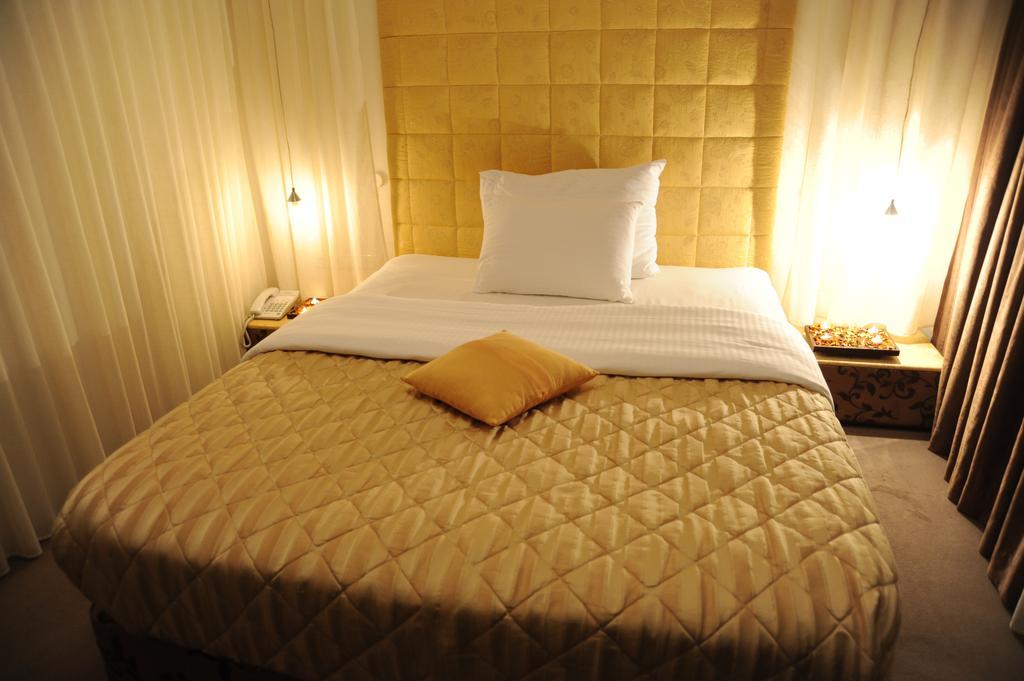 Hotel Merona SJJ Buitenkant foto
